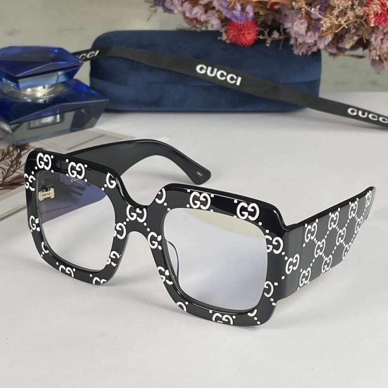Gucci Sunglasses Comfortable 280121