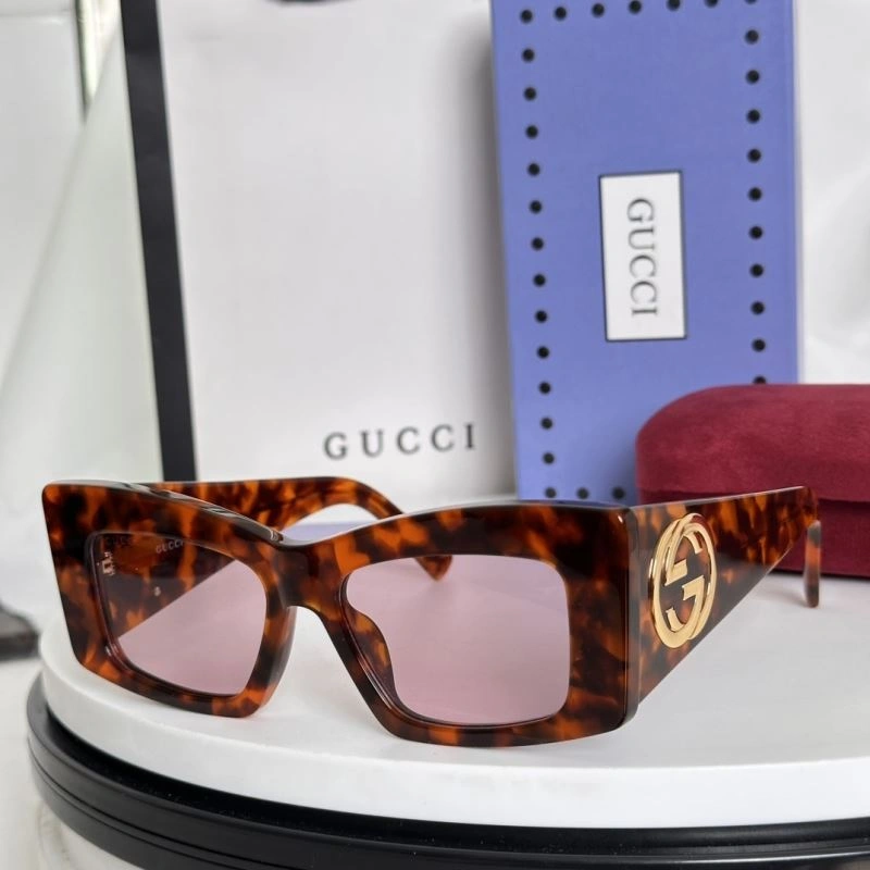 Bright Gucci Sunglasses 280119
