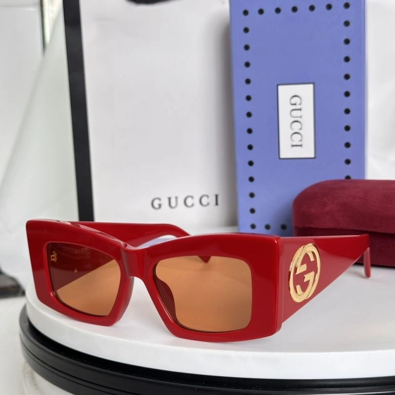 Bright Gucci Sunglasses 280119