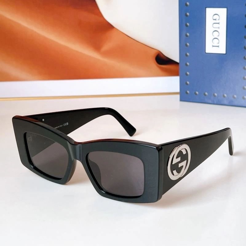 Gucci Sunglasses HighQuality 280096