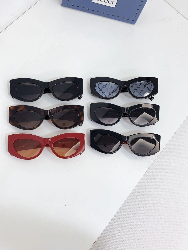 Gucci Sunglasses UrbanStyle 280091