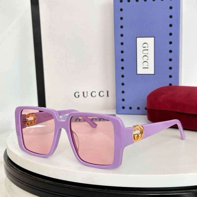 WaterResistant Gucci Sunglasses 280087