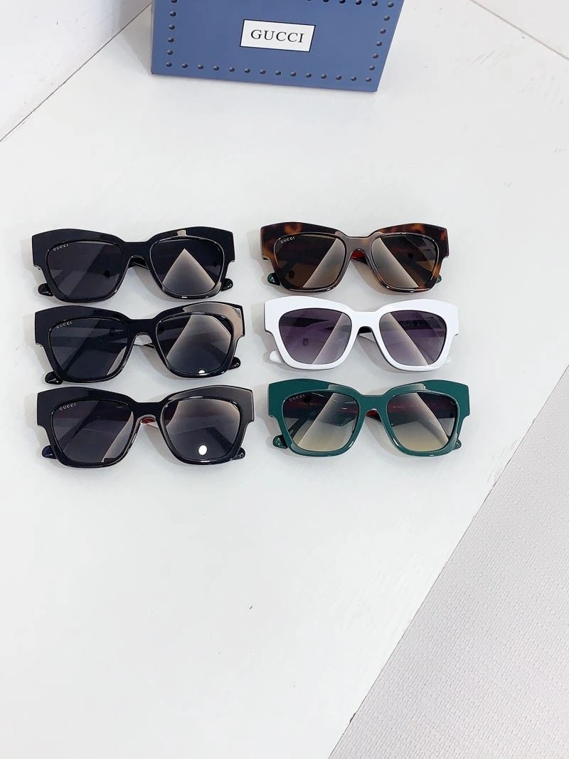 RelaxedFit Gucci Sunglasses 280090