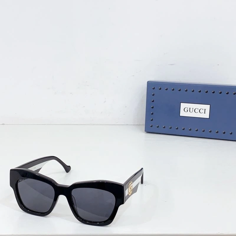 RelaxedFit Gucci Sunglasses 280090
