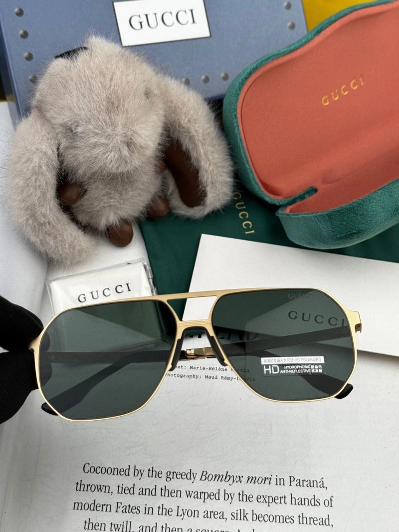 Gucci Sunglasses RelaxedFit 280098