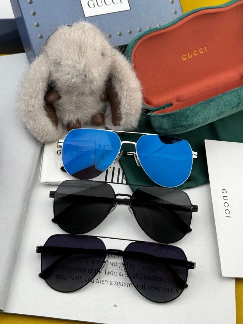 Gucci Sunglasses ComfortFit 280095