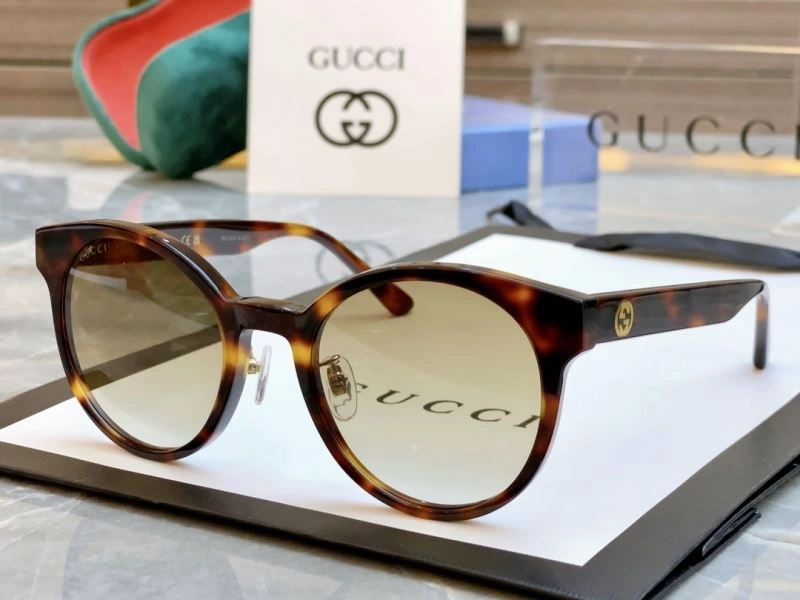 ModernLook Gucci Sunglasses 280107