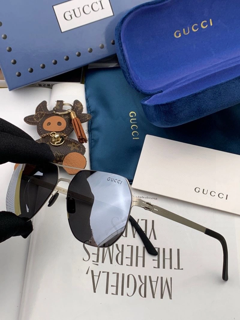 Reliable Gucci Sunglasses 280084