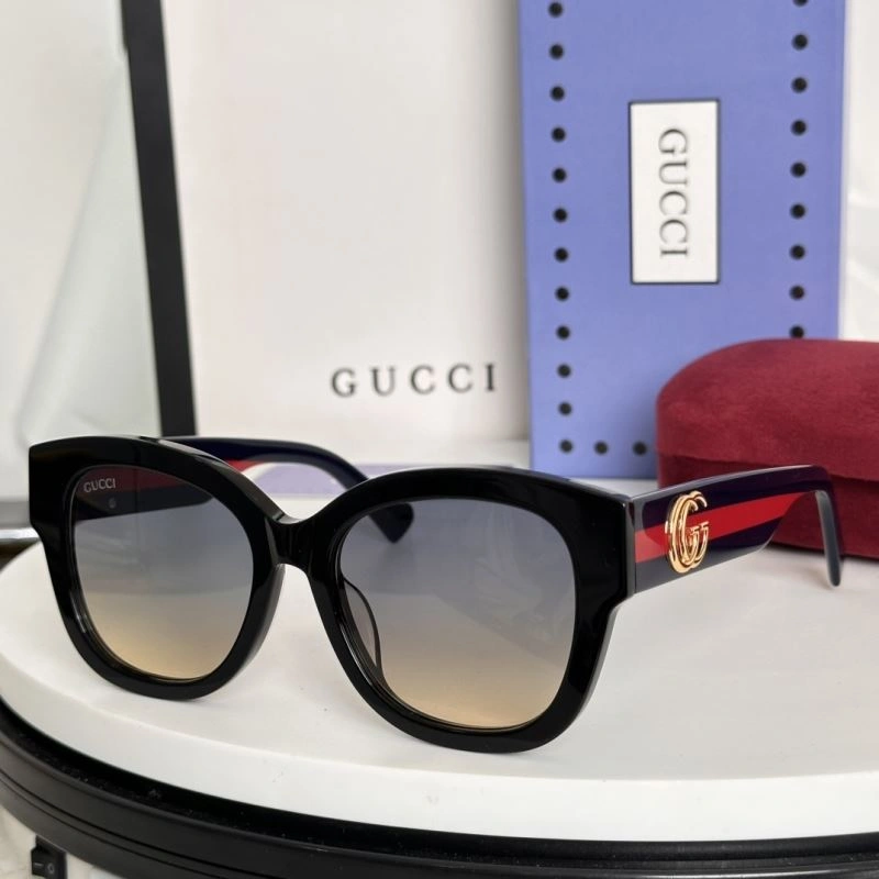 Gucci Sunglasses Modern 280079