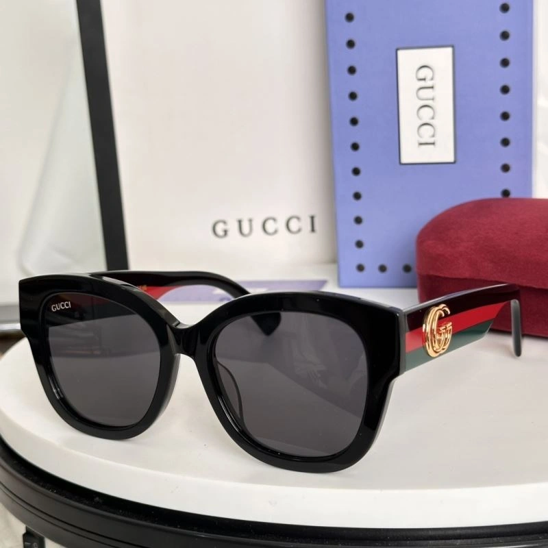 Gucci Sunglasses Modern 280079