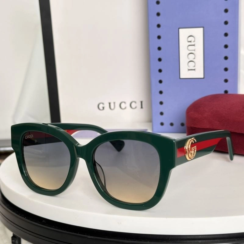 Gucci Sunglasses Modern 280079