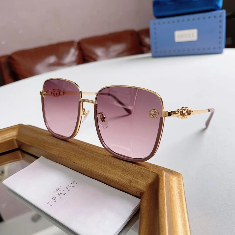 Neat Gucci Sunglasses 280075