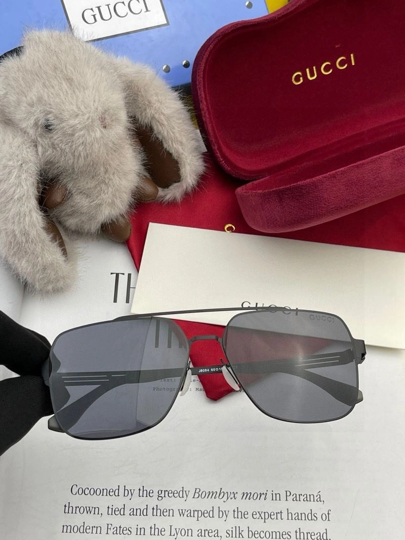 Sustainable Gucci Sunglasses 280051