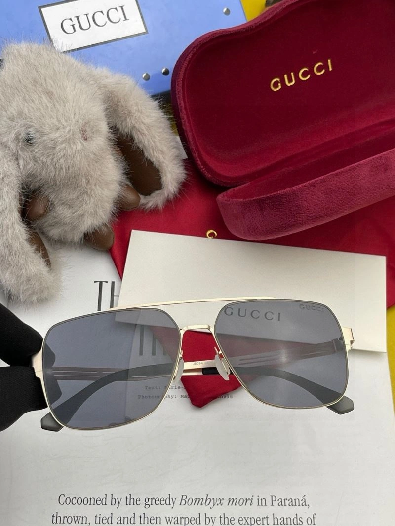 Sustainable Gucci Sunglasses 280051