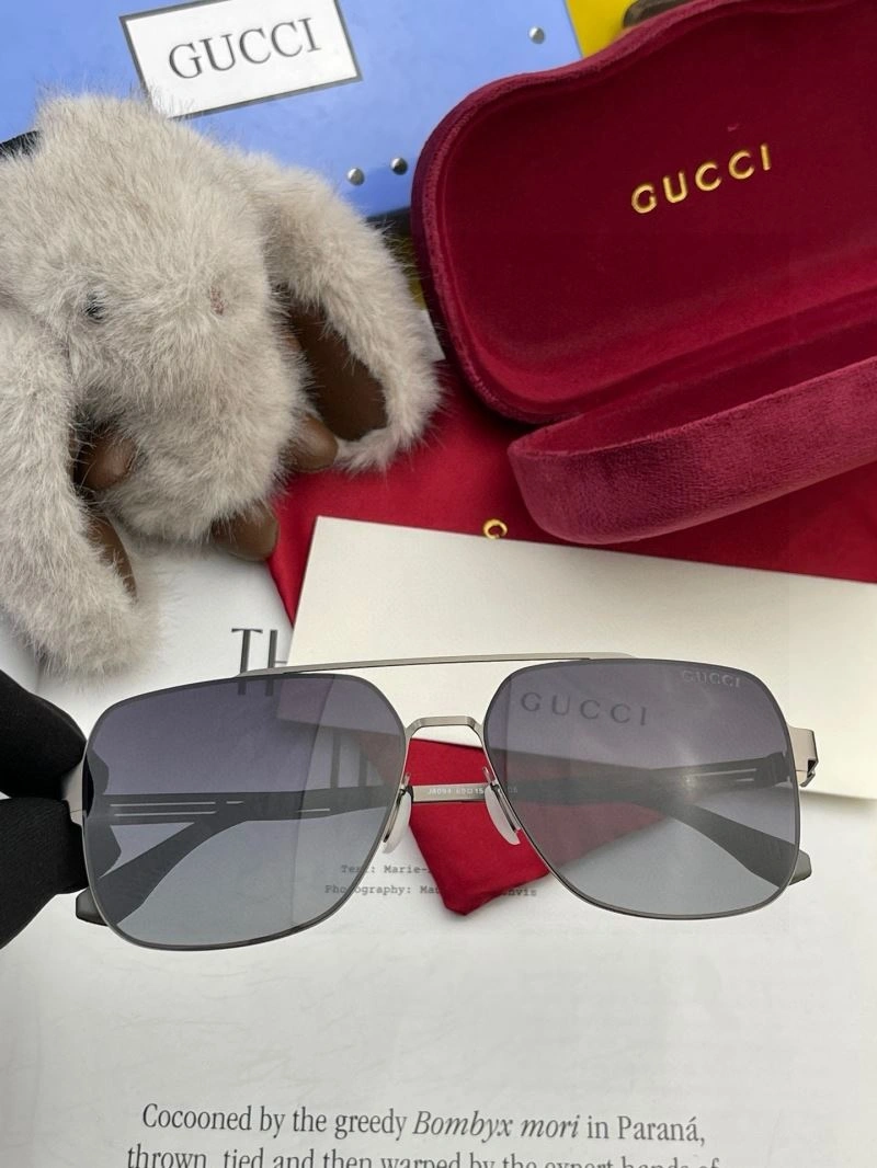 Sustainable Gucci Sunglasses 280051