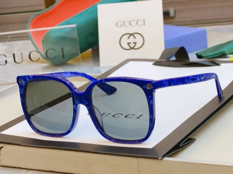 Chic Gucci Sunglasses 280050