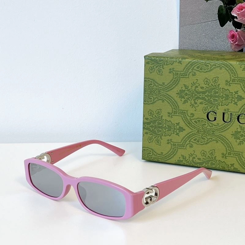 Gucci Sunglasses Practical 280053