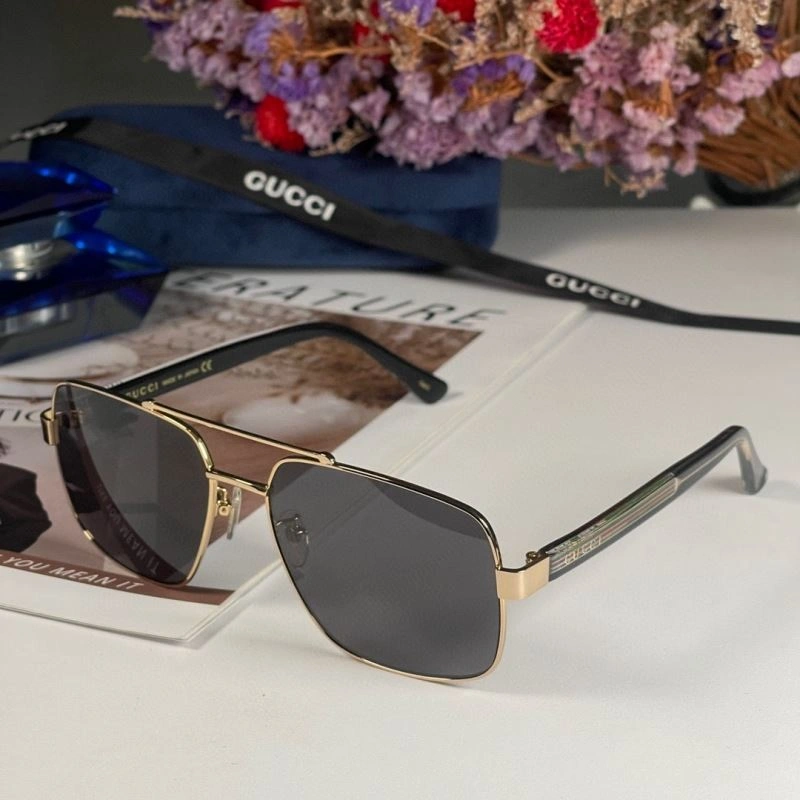 Gucci Sunglasses UrbanChic 280062