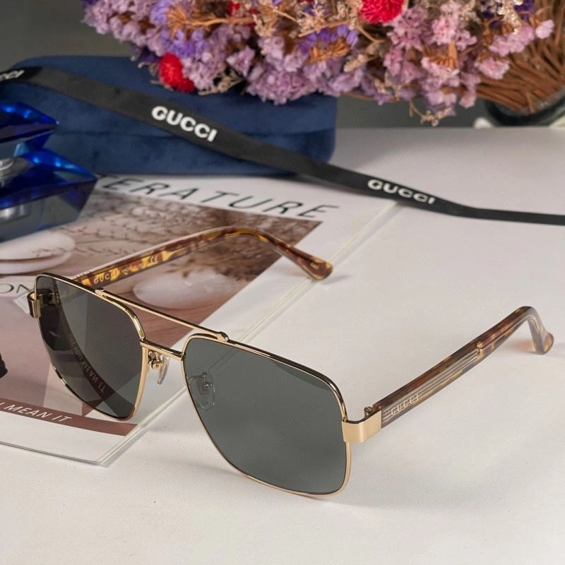 Gucci Sunglasses UrbanChic 280062