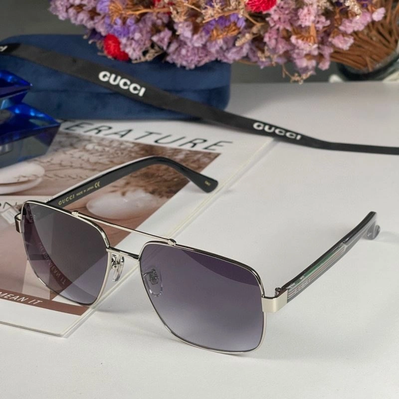 Gucci Sunglasses UrbanChic 280062