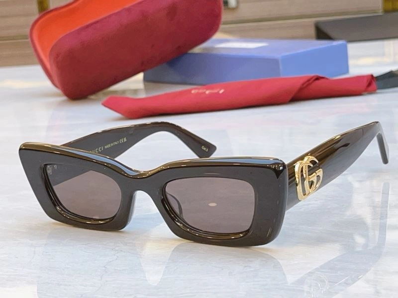 Flexible Gucci Sunglasses 280054