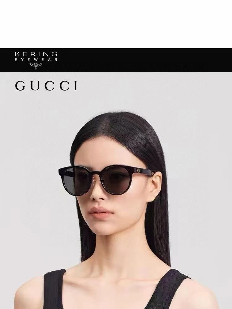 Effortless Gucci Sunglasses 280052