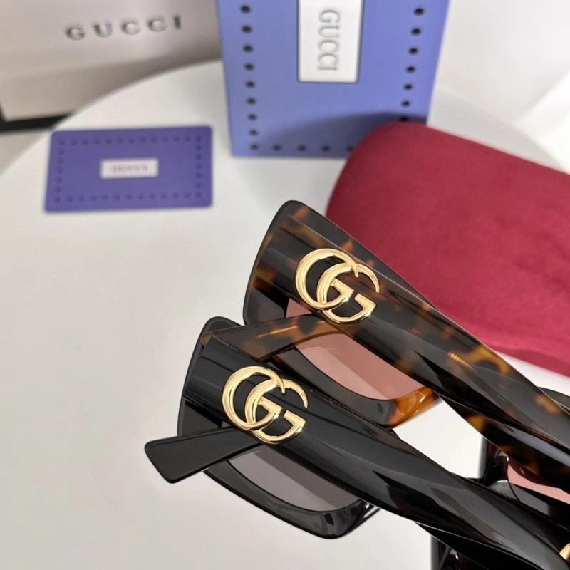 Gucci Sunglasses Modern 280048