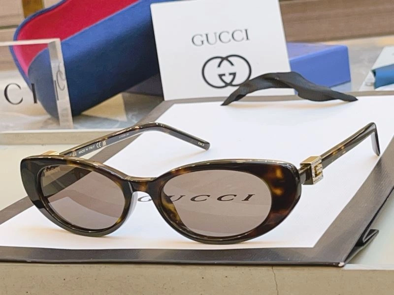 Unisex Gucci Sunglasses 280063