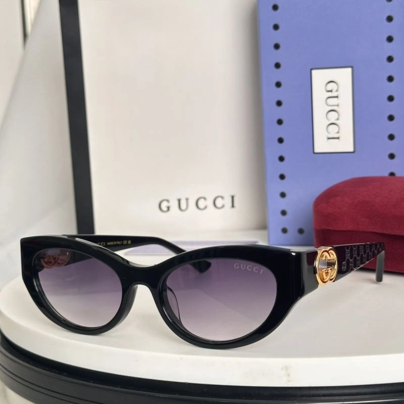 Breathable Gucci Sunglasses 280047