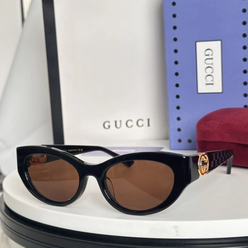 Breathable Gucci Sunglasses 280047