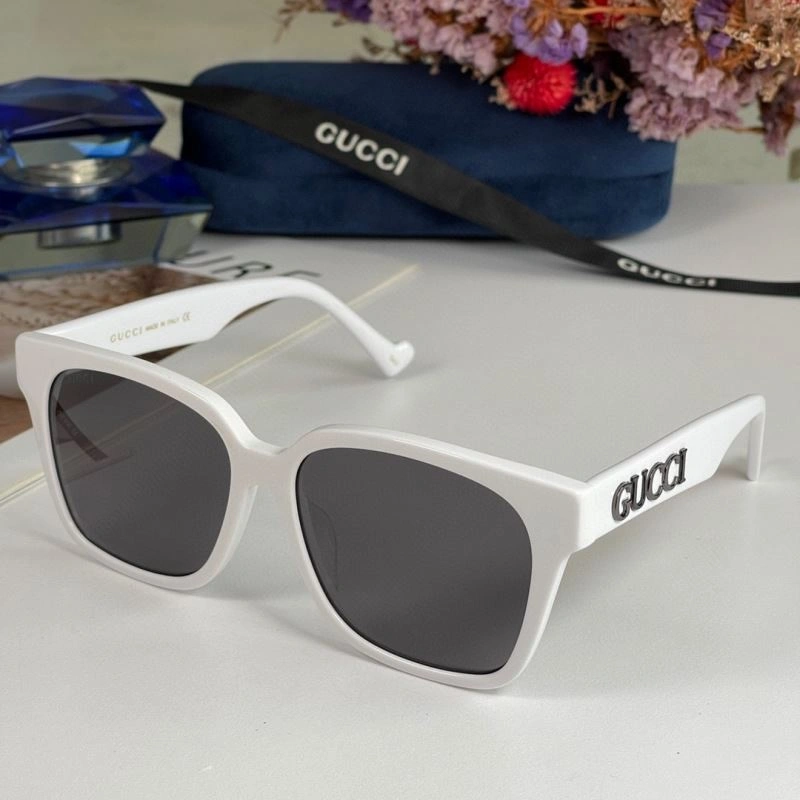 Attractive Gucci Sunglasses 280042
