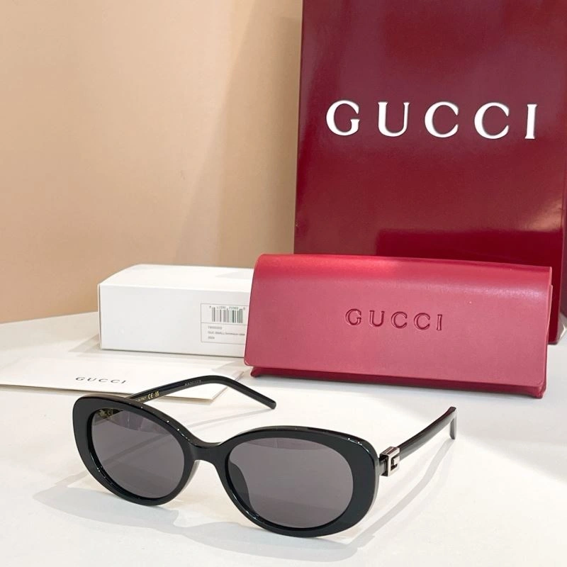 Gucci Sunglasses Attractive 280040