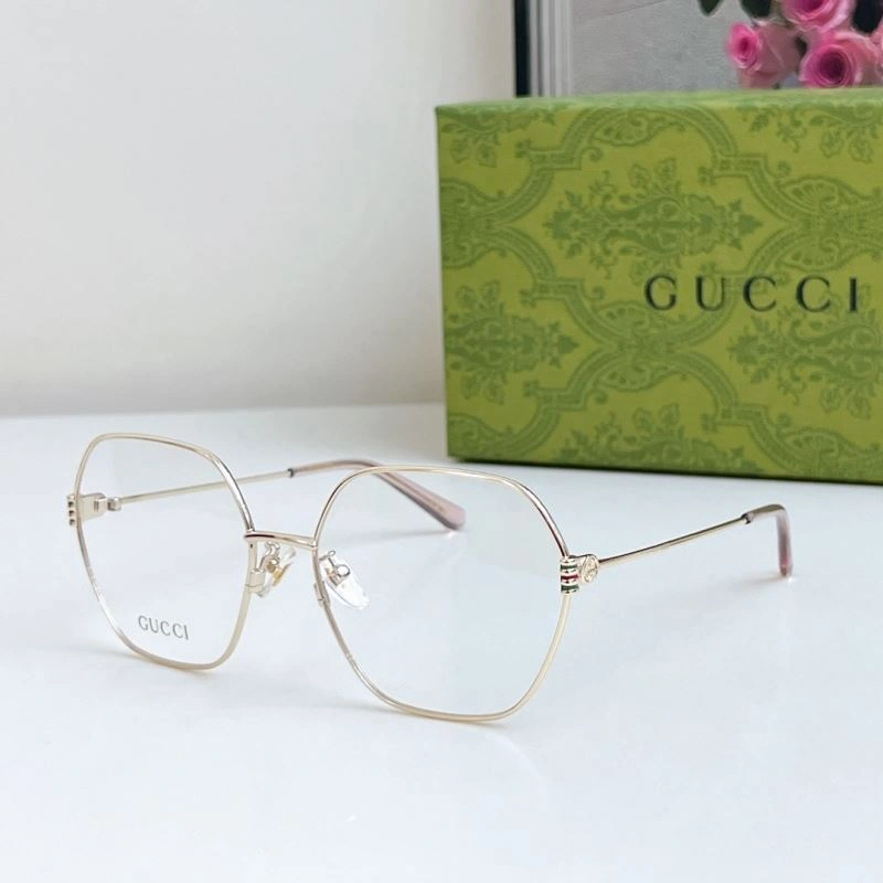 Sleek Gucci Sunglasses 280037