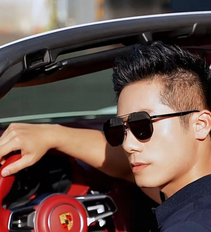 Gucci Sunglasses TravelReady 280036