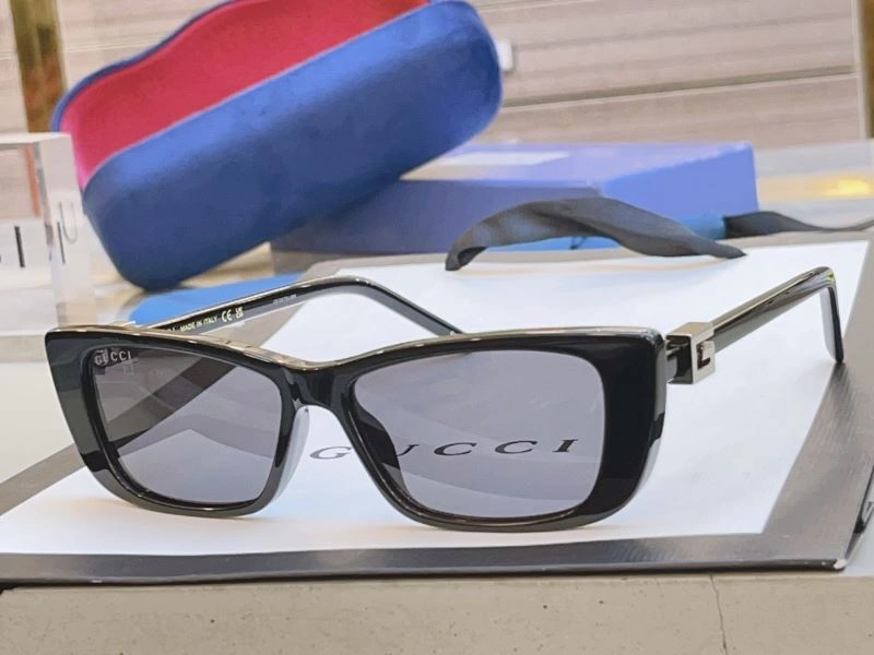 Classic Gucci Sunglasses 280034