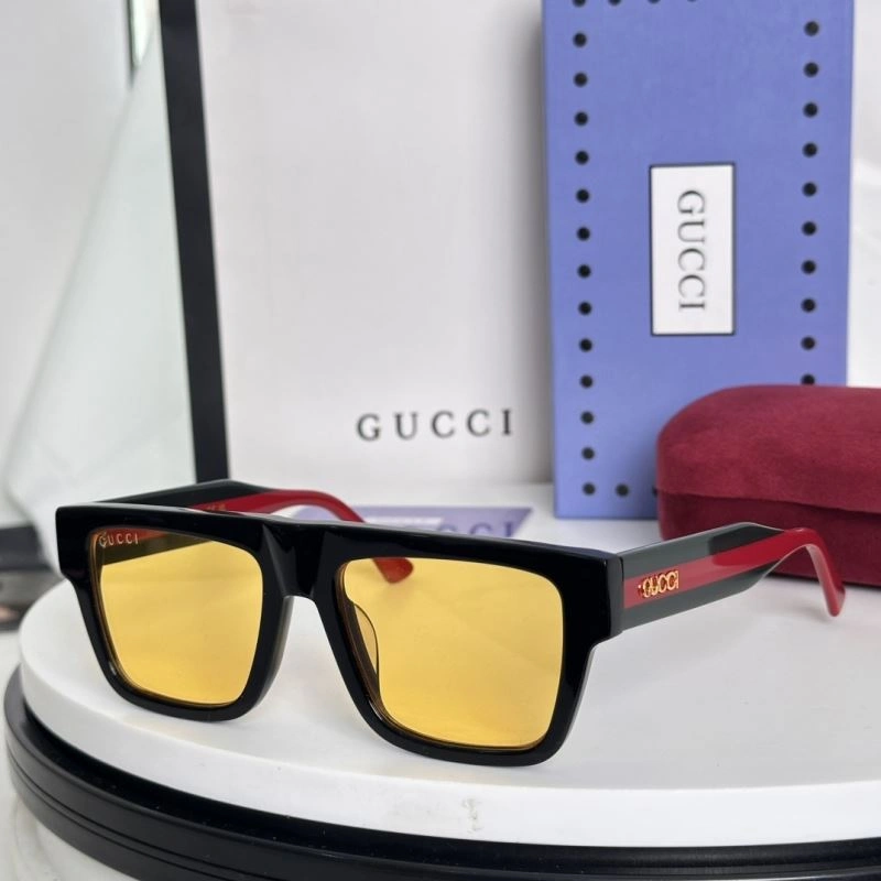 Gucci Sunglasses Bright 280033