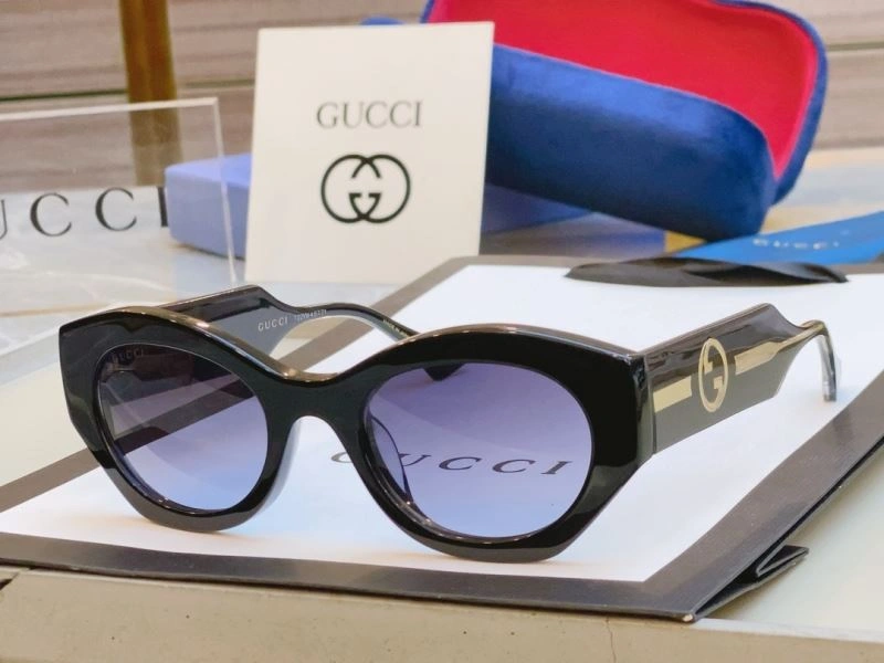Gucci Sunglasses ComfortFit 280027