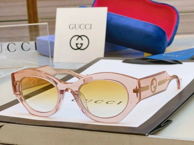 Gucci Sunglasses ComfortFit 280027