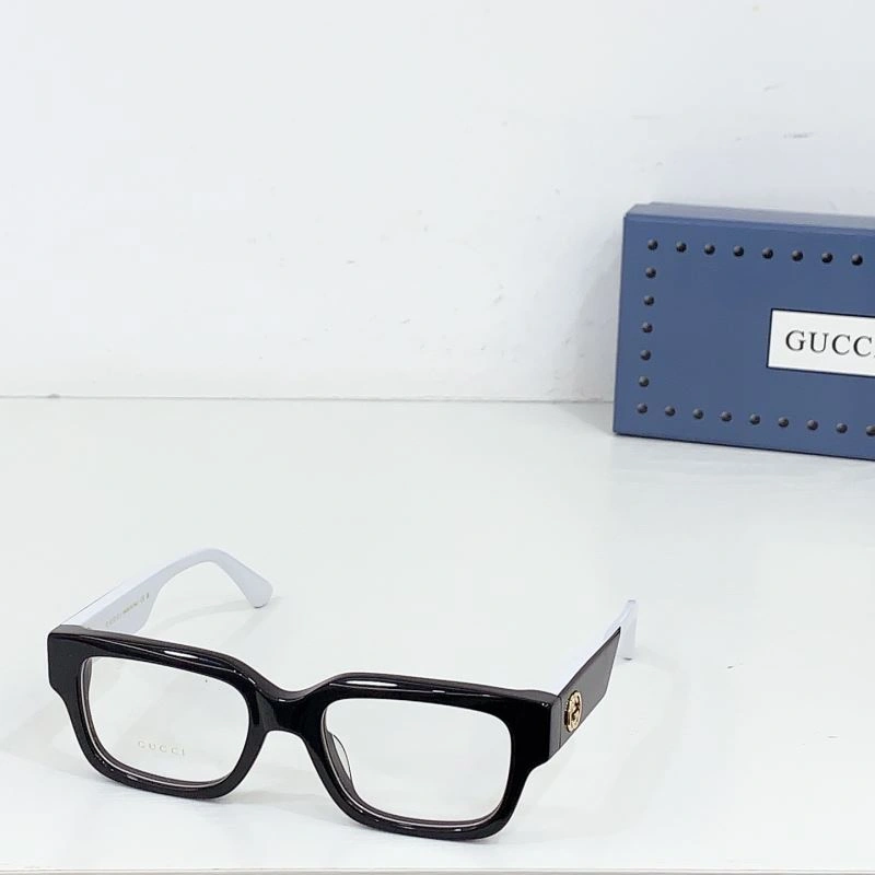 Gucci Sunglasses UrbanStyle 280021