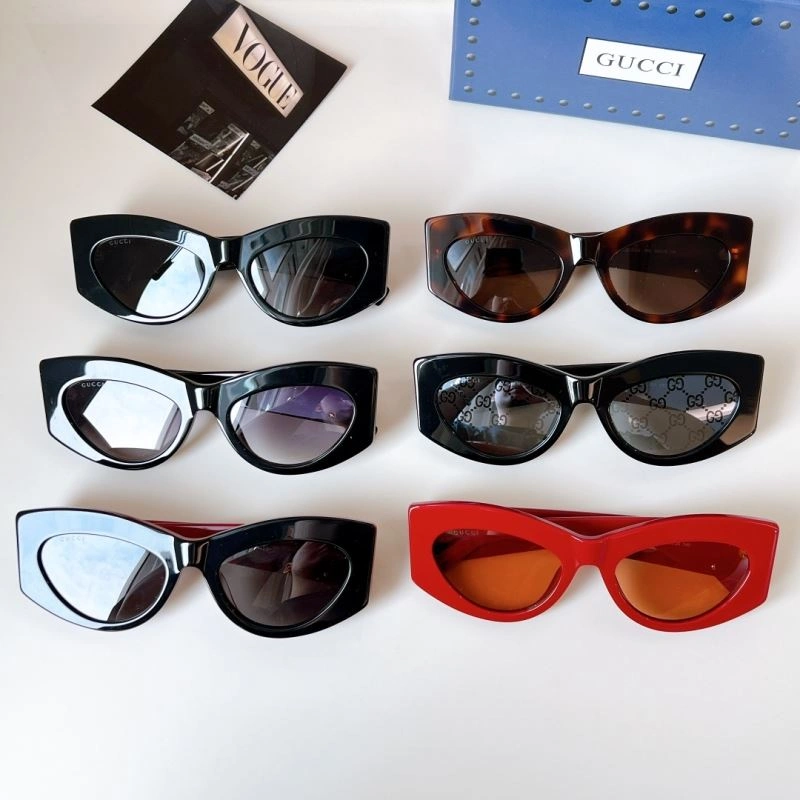Neat Gucci Sunglasses 280018