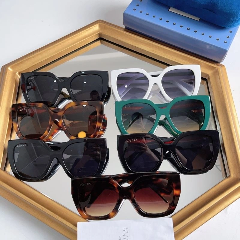 Gucci Sunglasses Soft 280009