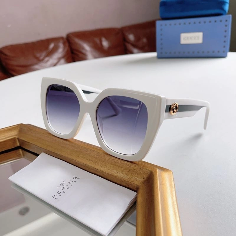 Gucci Sunglasses Soft 280009