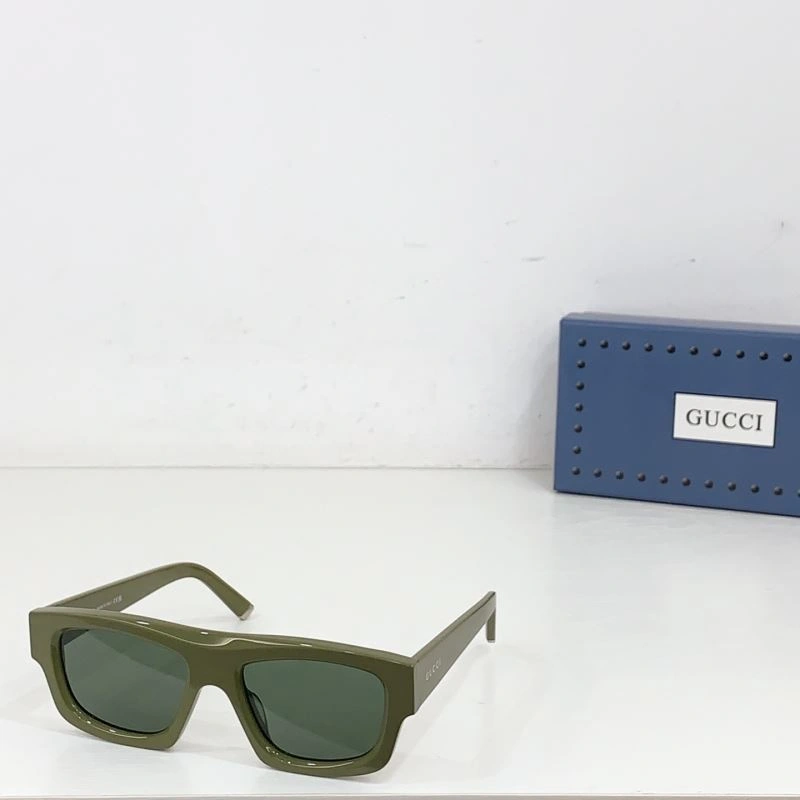Gucci Sunglasses ModernLook 280024