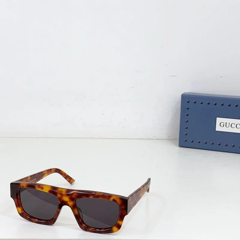 Gucci Sunglasses ModernLook 280024