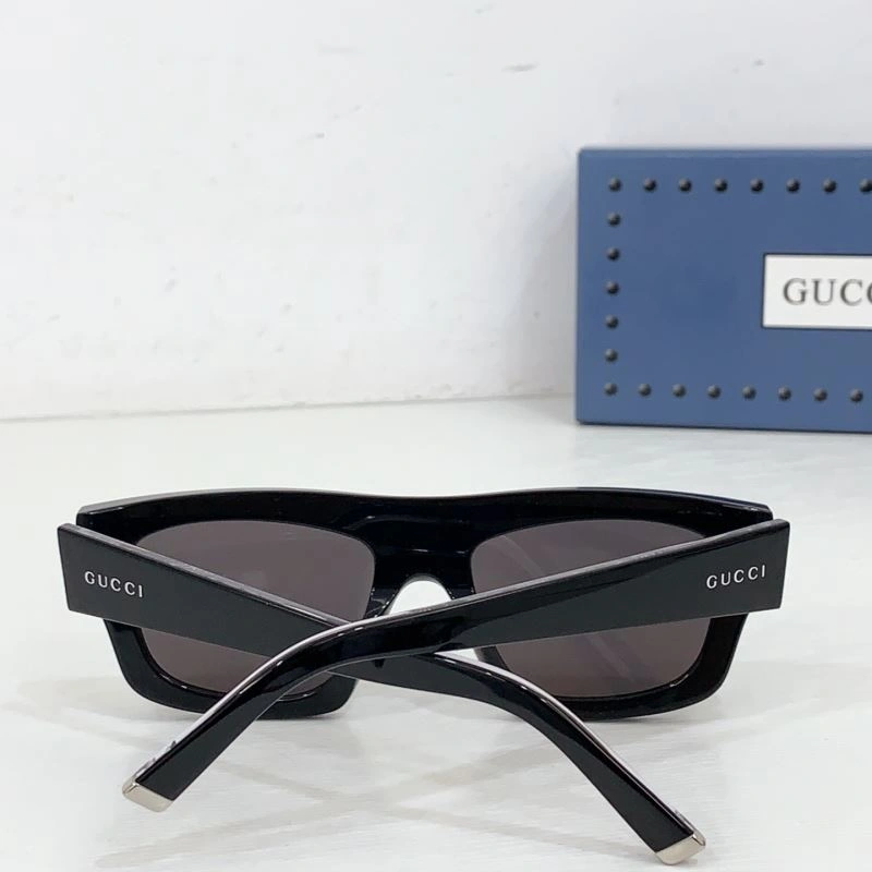 Gucci Sunglasses ModernLook 280024