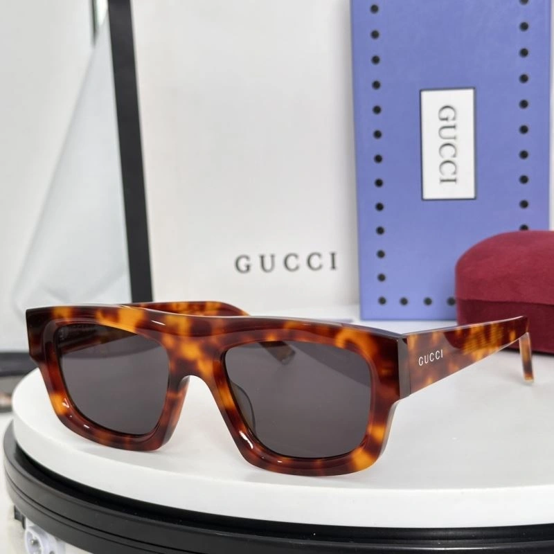 Gucci Sunglasses Flexible 280001
