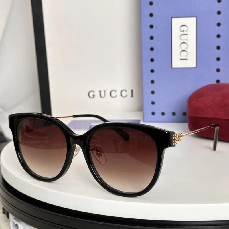 Gucci Sunglasses RelaxedFit 279999