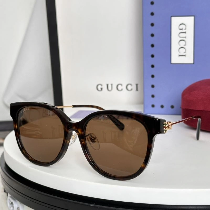 Gucci Sunglasses RelaxedFit 279999