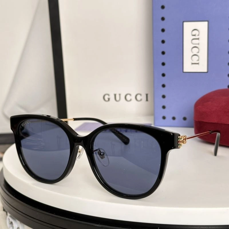 Gucci Sunglasses RelaxedFit 279999