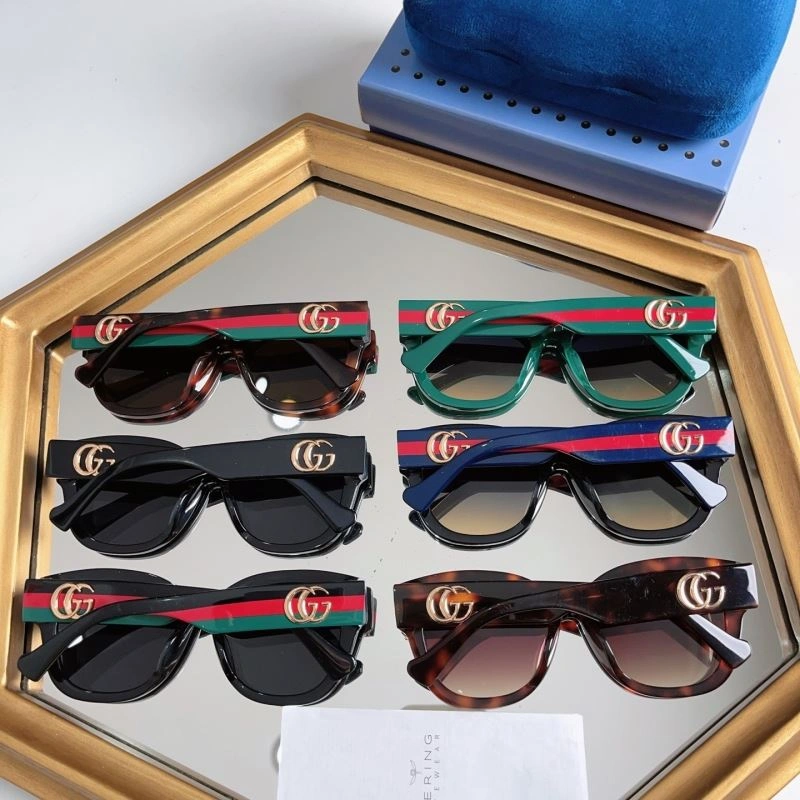 Gucci Sunglasses Durable 280012